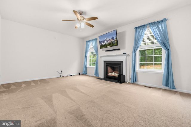 61 HUGHS RD, Charles Town, WV 25414
