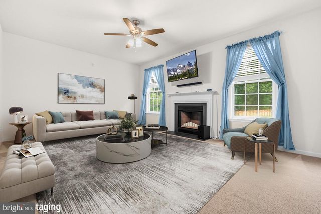 61 HUGHS RD, Charles Town, WV 25414