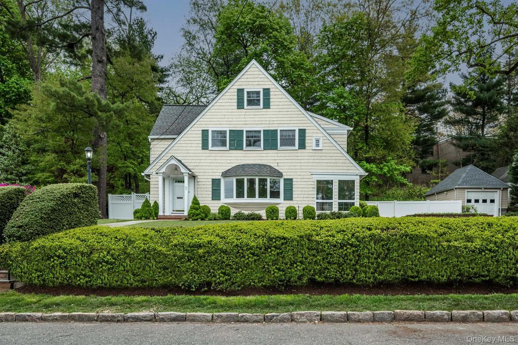 62 Summit Avenue, Bronxville, NY 10708 — exterior