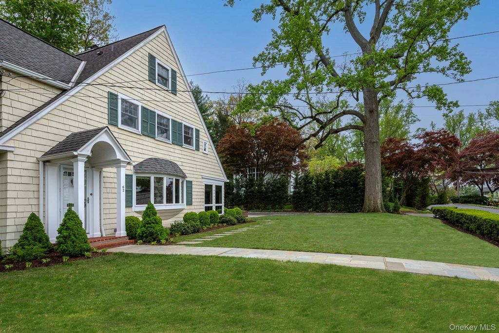 62 Summit Avenue, Bronxville, NY 10708 — photo 2