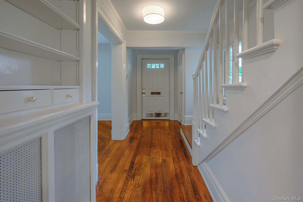62 Summit Avenue, Bronxville, NY 10708 — photo 3