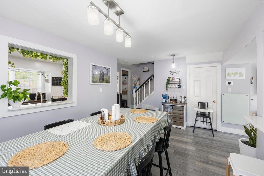 Image 27 of property listing at 1801 CEDARWOOD, Landover, MD 20785