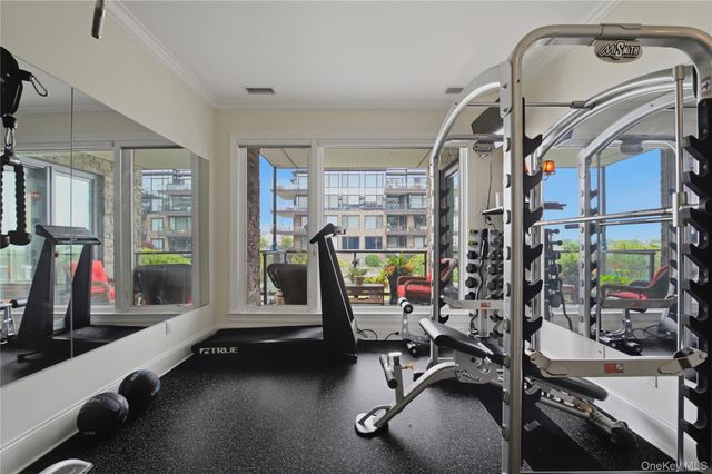 16 Rivers Edge Drive 201, Tarrytown, NY 10591