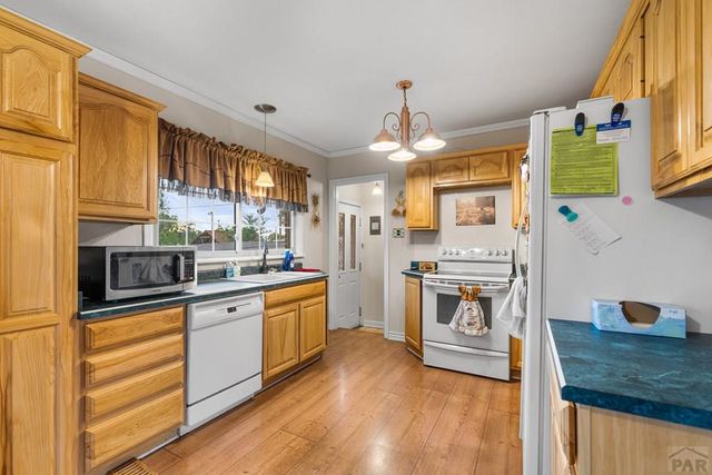 2009 Wyoming Ave, Pueblo, CO 81004