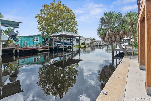5648 S Garcia Road, Homosassa, FL 34448