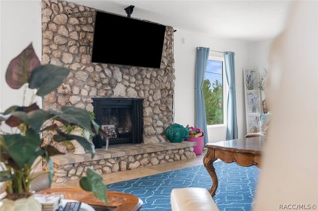 5648 S Garcia Road, Homosassa, FL 34448