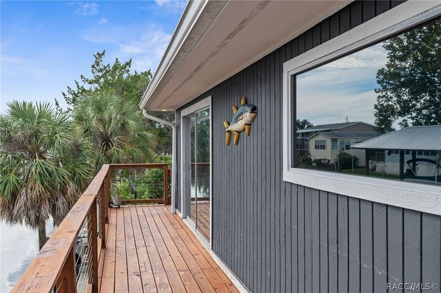 5648 S Garcia Road, Homosassa, FL 34448