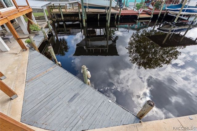 5648 S Garcia Road, Homosassa, FL 34448