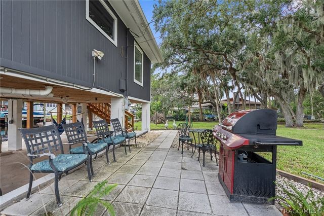 5648 S Garcia Road, Homosassa, FL 34448