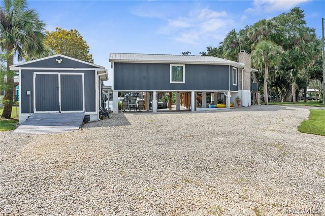 5648 S Garcia Road, Homosassa, FL 34448