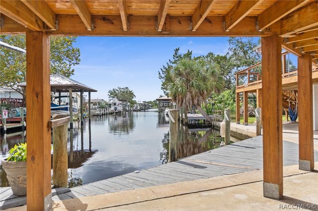 5648 S Garcia Road, Homosassa, FL 34448