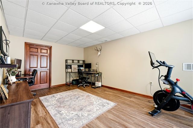 209 Smith Road, Nitro, WV 25143
