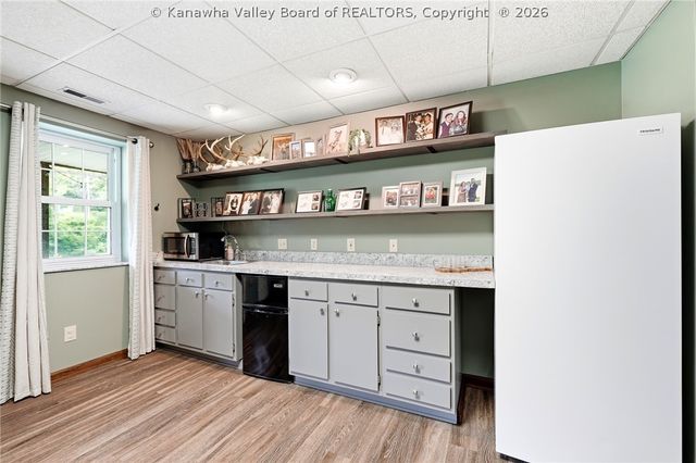 209 Smith Road, Nitro, WV 25143