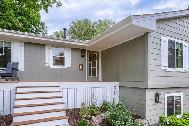 8605 Maple Grove Parkway N, Maple Grove, MN 55311