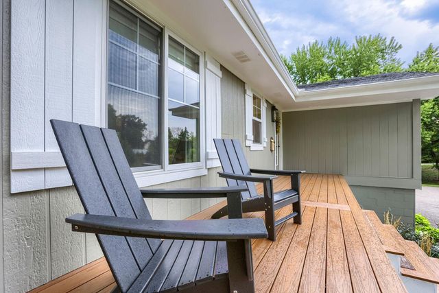 8605 Maple Grove Parkway N, Maple Grove, MN 55311