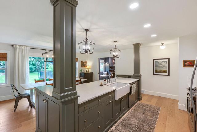 8605 Maple Grove Parkway N, Maple Grove, MN 55311