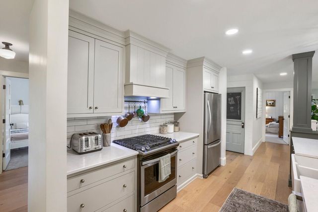 8605 Maple Grove Parkway N, Maple Grove, MN 55311