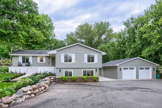 8605 Maple Grove Parkway N, Maple Grove, MN 55311