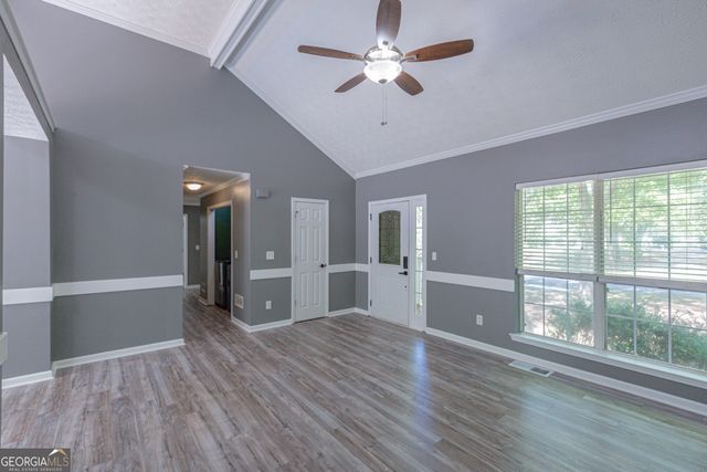 230 Winchester Drive, Sharpsburg, GA 30277