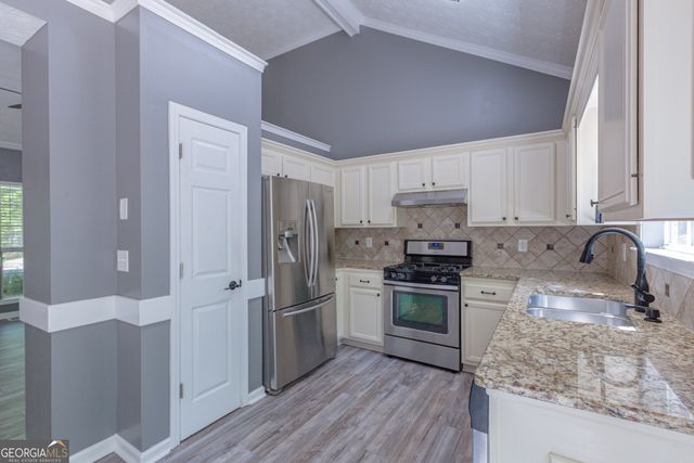 230 Winchester Drive, Sharpsburg, GA 30277
