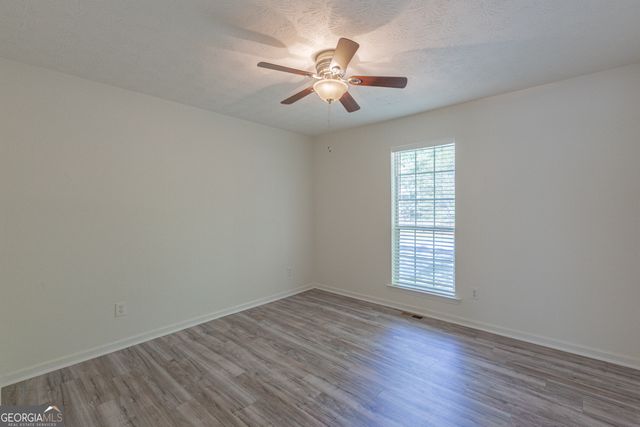 230 Winchester Drive, Sharpsburg, GA 30277