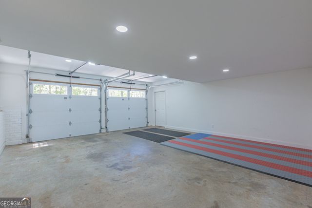 230 Winchester Drive, Sharpsburg, GA 30277