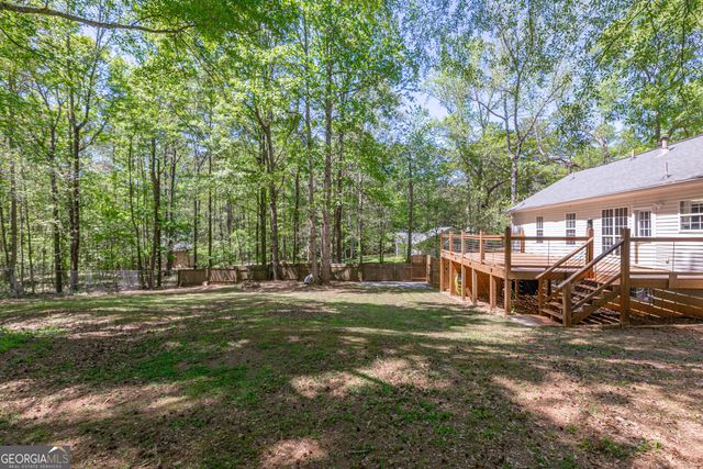 230 Winchester Drive, Sharpsburg, GA 30277