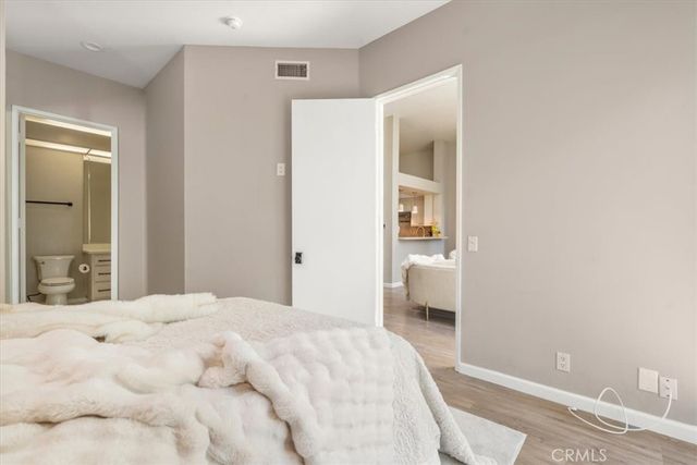 5151 Balboa 303, Encino, CA 91316