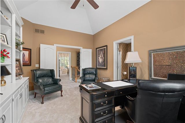 5405 W 141 Terrace, Leawood, KS 66224