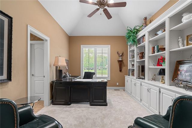 5405 W 141 Terrace, Leawood, KS 66224