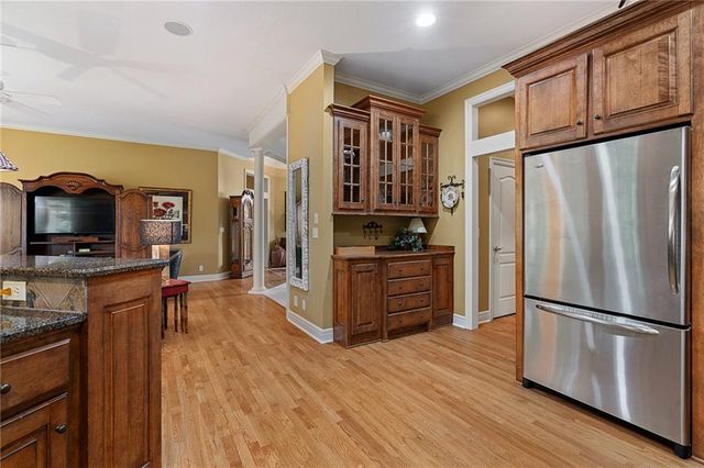 5405 W 141 Terrace, Leawood, KS 66224