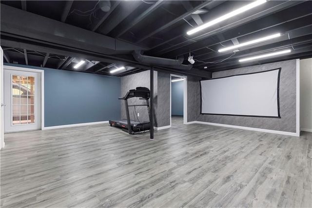 17907 E Redwood Drive, Independence, MO 64056