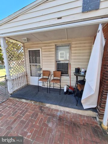 381 CHARLES ST, Coatesville, PA 19320