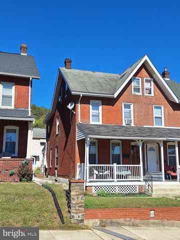 381 CHARLES ST, Coatesville, PA 19320