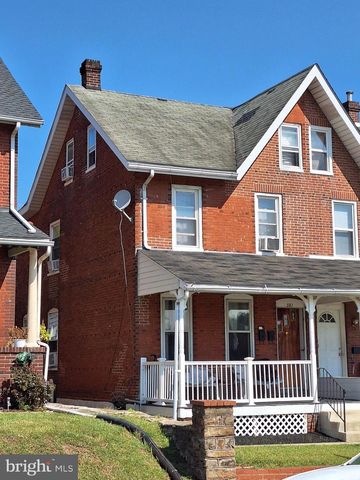 381 CHARLES ST, Coatesville, PA 19320