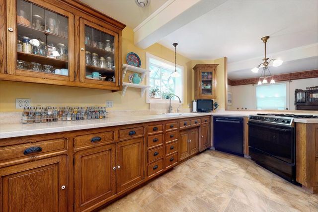 14511 Clear Creek Pl, Grass Valley, CA 95949