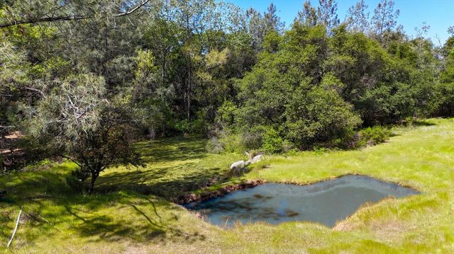 14511 Clear Creek Pl, Grass Valley, CA 95949