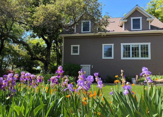 14511 Clear Creek Pl, Grass Valley, CA 95949
