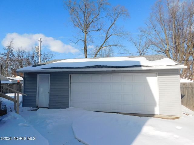 5526 Brophy Drive, Toledo, OH 43611