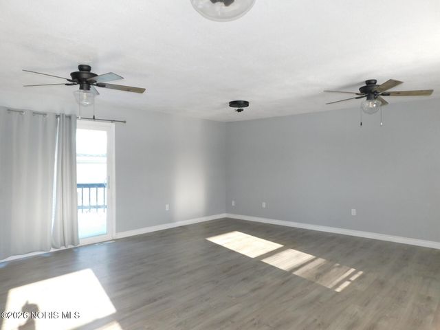 5526 Brophy Drive, Toledo, OH 43611