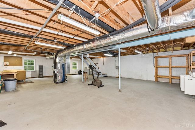 11819 Cloverlick Drive, Clark Twp, OH 45106