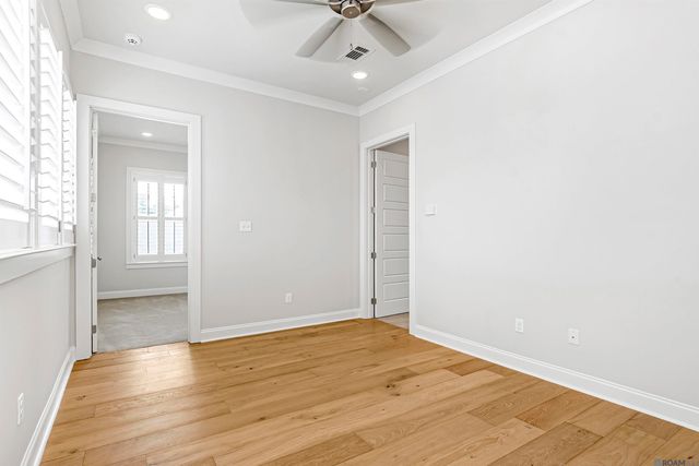 9352 Inniswylde Dr, Baton Rouge, LA 70809