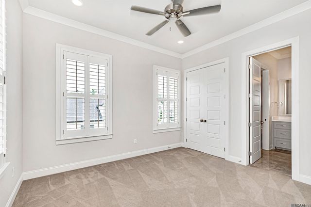 9352 Inniswylde Dr, Baton Rouge, LA 70809