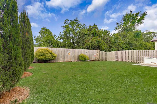 9352 Inniswylde Dr, Baton Rouge, LA 70809