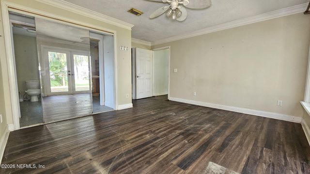 220 SIX POND Trail, Green Cove Springs, FL 32043