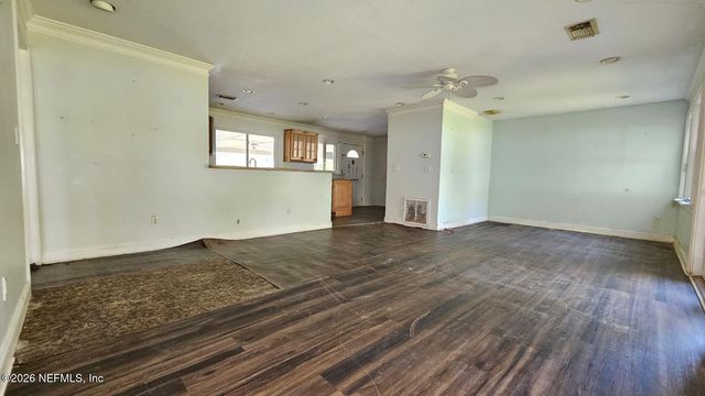 220 SIX POND Trail, Green Cove Springs, FL 32043