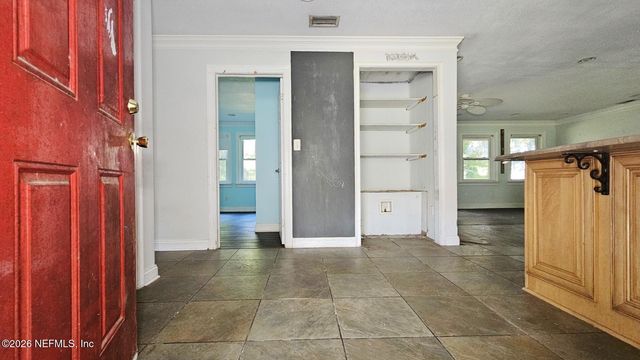 220 SIX POND Trail, Green Cove Springs, FL 32043