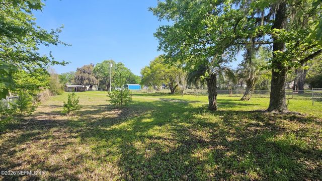 220 SIX POND Trail, Green Cove Springs, FL 32043