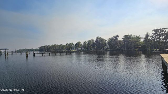 220 SIX POND Trail, Green Cove Springs, FL 32043