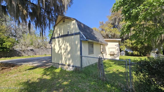 220 SIX POND Trail, Green Cove Springs, FL 32043
